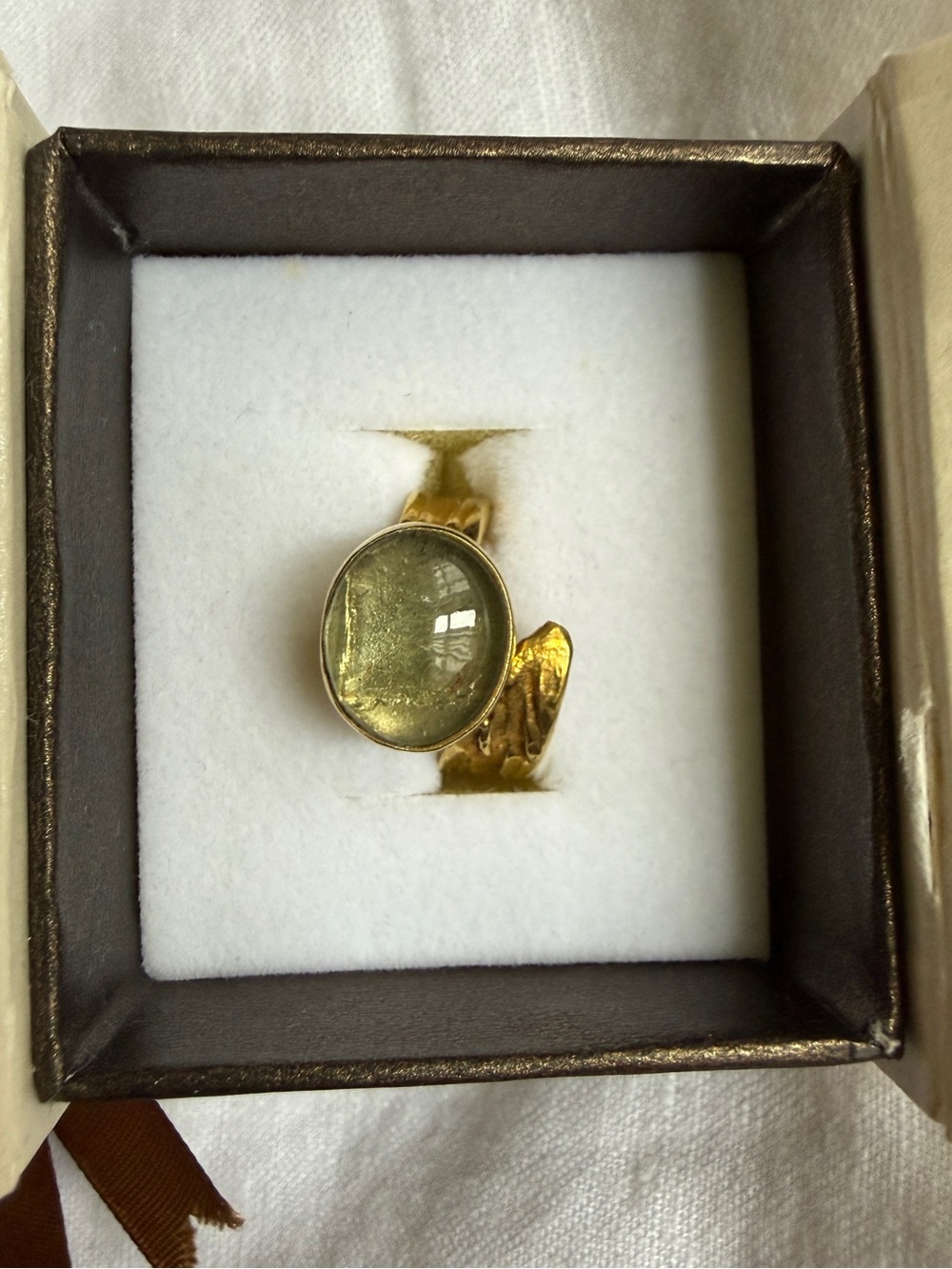 Hand made in Greece - 925 silver, gold plated Ring with Pale Green Cabochon